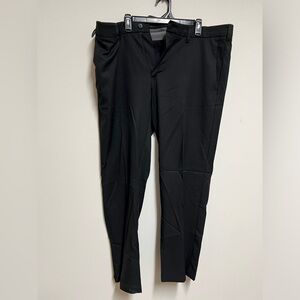 Men’s black khaki pants